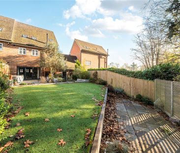 3 bedroom semi-detached house to rent - Photo 6