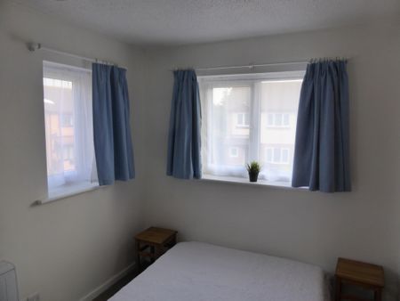 One Bedroom House TO LET In Milton - Photo 2