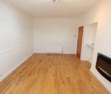 3 bedroom apartment to rent - Photo 2