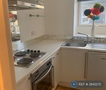 1 bedroom flat to rent - Photo 2