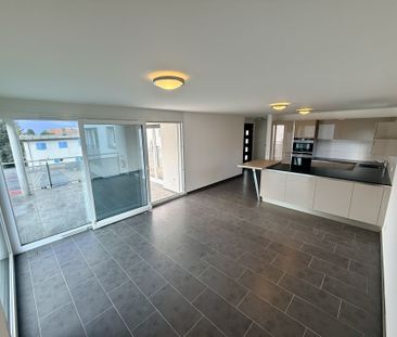 Charmant appartement 3.5 pièces avec balcon et vue sur le lac - Foto 2