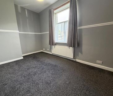 2 bedroom house to rent - Photo 2