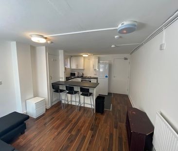 3 Bed Flat, Seel Street, L1 - Photo 6