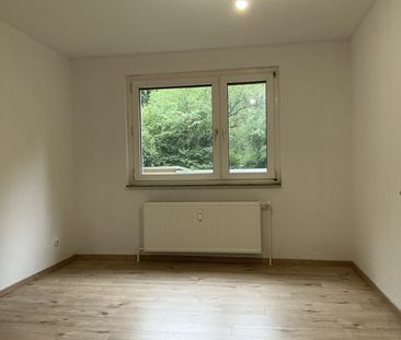 2-Zimmer-Wohnung mit Balkon in Velbert - Photo 1
