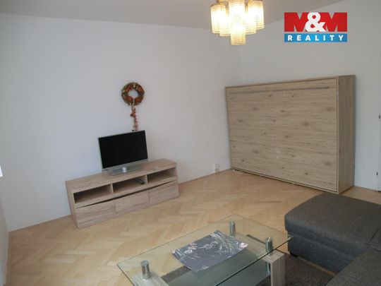 Pronájem bytu 1+1 38 m², 17. listopadu, Opava - Photo 1