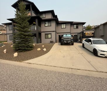 2 bed 1 bath suite in black mountain - Photo 1