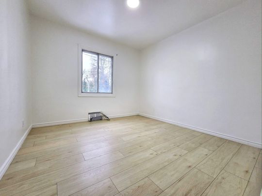 1050 Rue Cardinal, H4L 3E6, H4L 3E6, Montréal - Photo 1