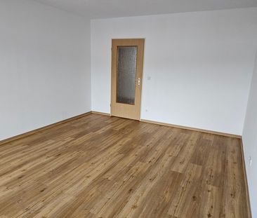 Küchentraum – tolle 2 Zimmer Wohnung mit großer Wohnküche in Reisli... - Photo 1