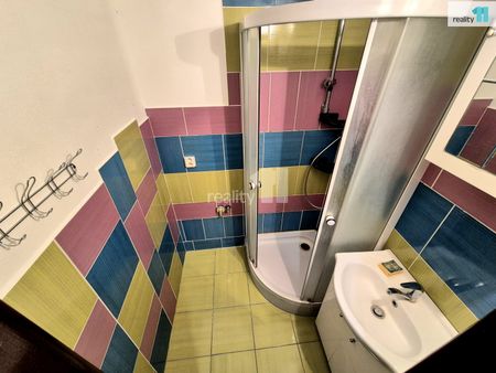 Pronájem bytu 4+1 82 m² - Photo 2