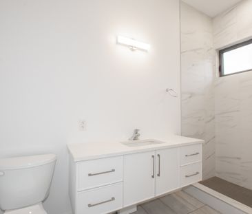 49 Summerside Mews, Pelham - 2 Bedroom Townhouse - Photo 2