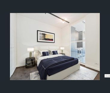 LIVE THE ST KILDA LIFESTYLE – PRIME ACLAND STREET LOCATION - Photo 3