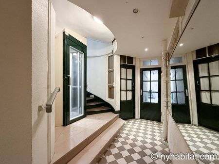 Logement à Paris, Location meublée - Photo 3
