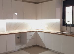 Διαμέρισμα για ενοικίαση - Νίκαια, - Photo 4