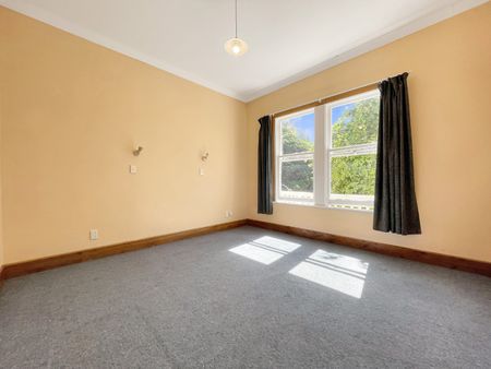 Welcome to B/123 Glenmore Street - Photo 5