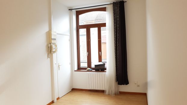 Location Appartement 1 pièce 26m² - Photo 1