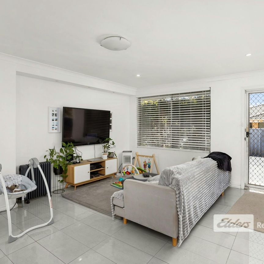 RENOVATED UNIT NEAR THE BEACH! - Photo 1