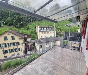 Charmant appartement de 1,5 pièce avec grand balcon - Photo 4