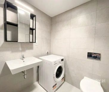 Pronájem nového bytu s lodžií 1+kk 36 m - Fotografie 3