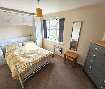 2 bedroom flat to rent - Photo 6