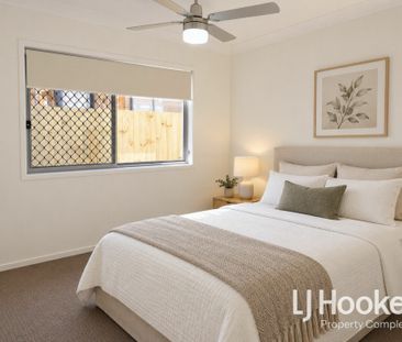 Contemporary Family Home - Spacious Living - Double Garage - Photo 6