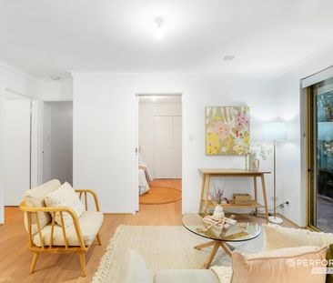 Cosy Comfort in Connected Inglewood - Photo 2