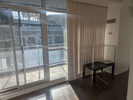 For Lease - 15 Bruyeres Mews Unit# 905, Toronto, Ontario - Photo 2