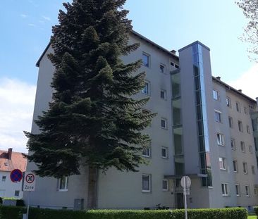 Singles aufgepasst! Sanierte, helle 1-Raum-Wohnung mit idealer Raum... - Foto 4