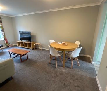 Room in a Shared Flat, St Clair Avenue, EH6 - Photo 4