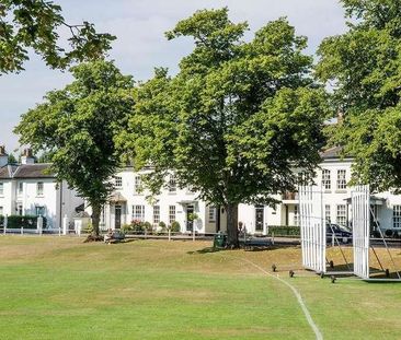 Beacon Mews, South Road, Weybridge, Surrey, KT13 - Photo 2