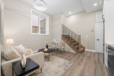 For Lease - 454 Valermo Drive, Toronto, Ontario - Photo 3