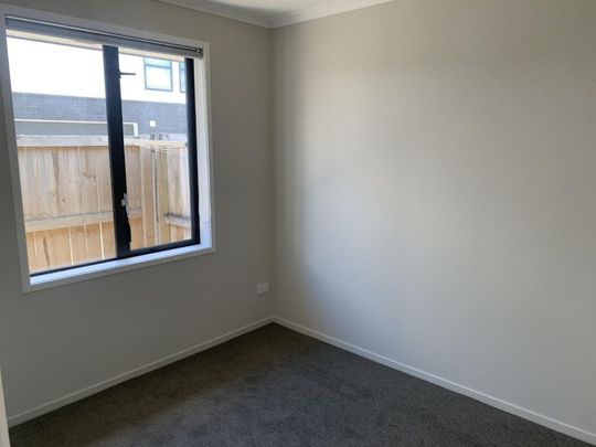 Frankton Townhouse - Photo 1