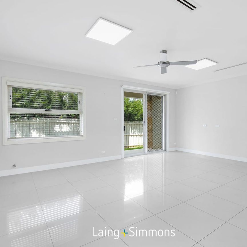 Modern Family Living in a Prime Kellyville Location - Photo 1