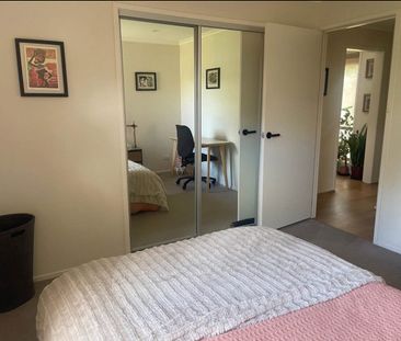 Bundoora - Photo 6
