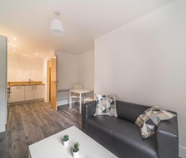 1 bedroom flat to rent - Photo 4