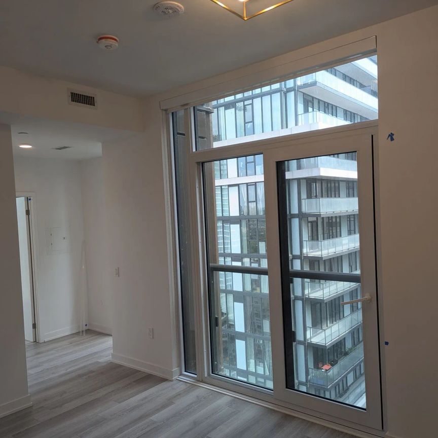 238 Simcoe Street #2103 - Photo 1