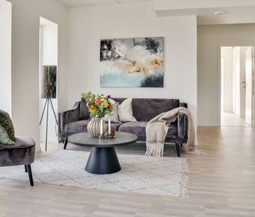 KUN 2 måneders depositium - Stor og lys hjørnelejlighed med fri udsigt - Foto 2