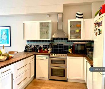 2 bedroom maisonette to rent - Photo 6