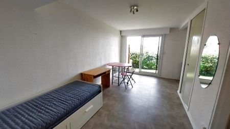 Location Appartement 1 pièce 22m² CHAMALIERES 63400 - Photo 3