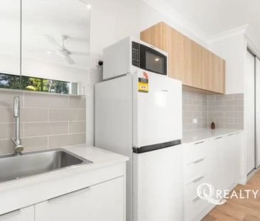 “🏡New Modern, Fully Furnished One-Bedroom Apartment – Utilities Inc... - Photo 1