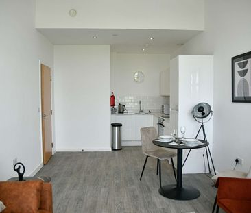 Lower Vickers Street - Photo 6