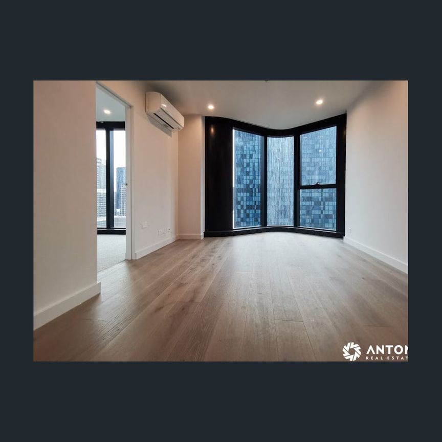 Stylish CBD Living in the Heart of Melbourne – 2 Bed, 2 Bath Apartment - Photo 1