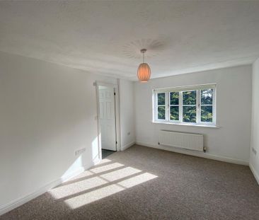 3 bedroom detached house to rent - Photo 5