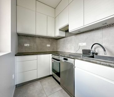 2 - Pokojowe Mieszkanie, balkon, Wola Justowską - Photo 2
