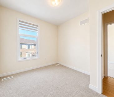 For Lease - 20 Kahshe Lane, Richmond Hill, Ontario - Photo 5