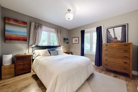 For Lease - 2169 Paisley Avenue, Burlington, Ontario - Photo 5