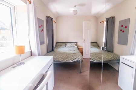 27 Barstow Avenue - Photo 2