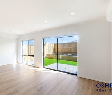 3 Ravida Way, Mickleham VIC 3064 - Townhouse For Rent | Domain - Photo 1