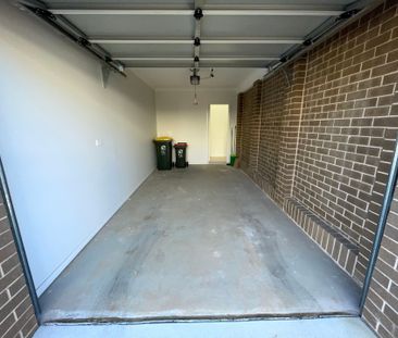 Immaculate Near-New One-Bedroom Apartment Featuring Lock-Up Garage - Photo 1