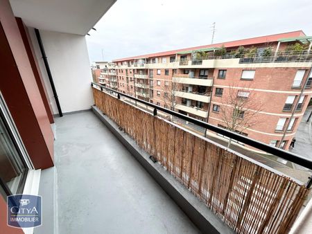 Location Appartement 2 pièces 48m² VALENCIENNES 59300 - Photo 3