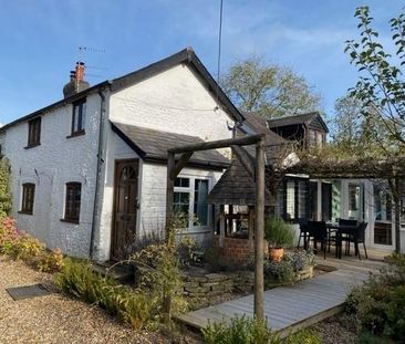 3 bedroom cottage to rent - Photo 2